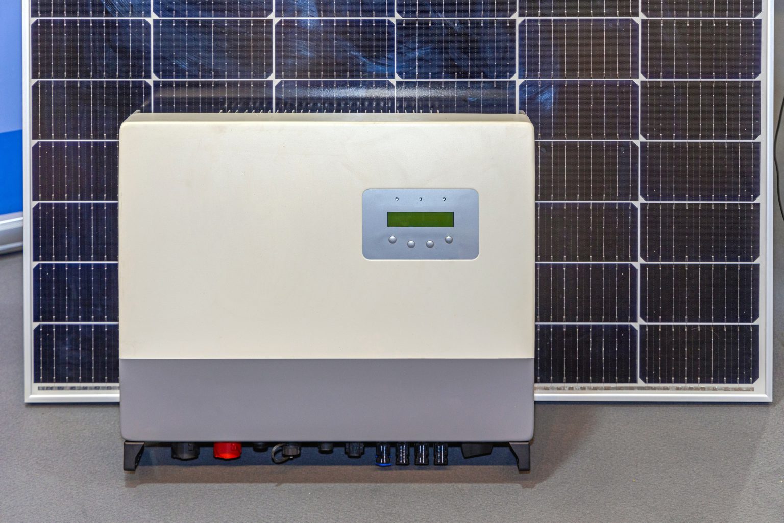 Solar battery storage systems UK - Energy storage solutions